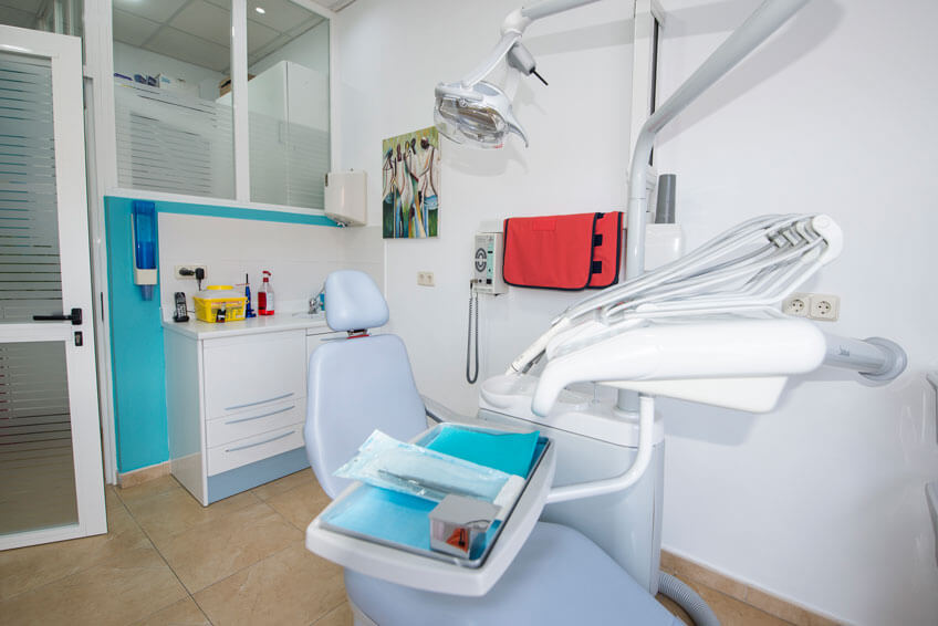 Clinica-Dental-Miraflores-Moralzarzal-equipos