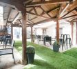 gastronomia-en-terraza-al-aire-libre-en-don-papafon