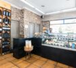 amplio-surtido-de-vinos-internacionales-en-su-bodega-y-tienda-en-moralzarzal