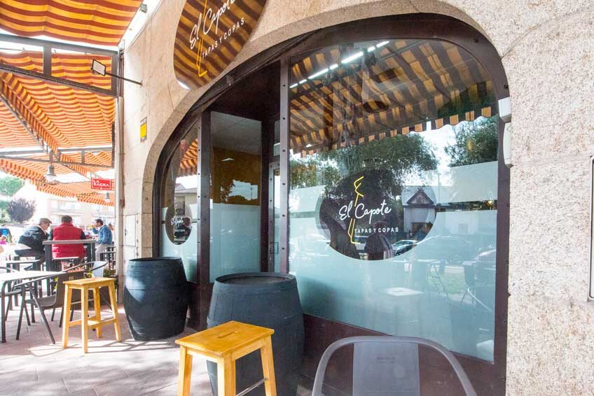 tapas-y-raciones-en-su-bar-de-la-localidad-de-moralzarzal