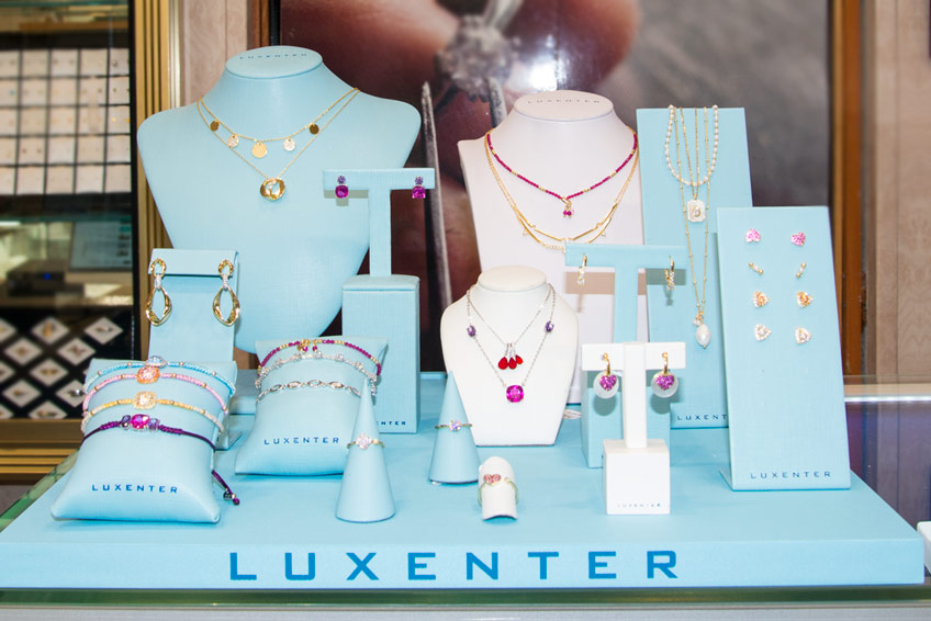 fiesat-de-san-valentin-en-moralzarzal-en-joyería